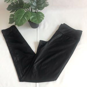 Aritzia TNA Shiny Black Leggings size small